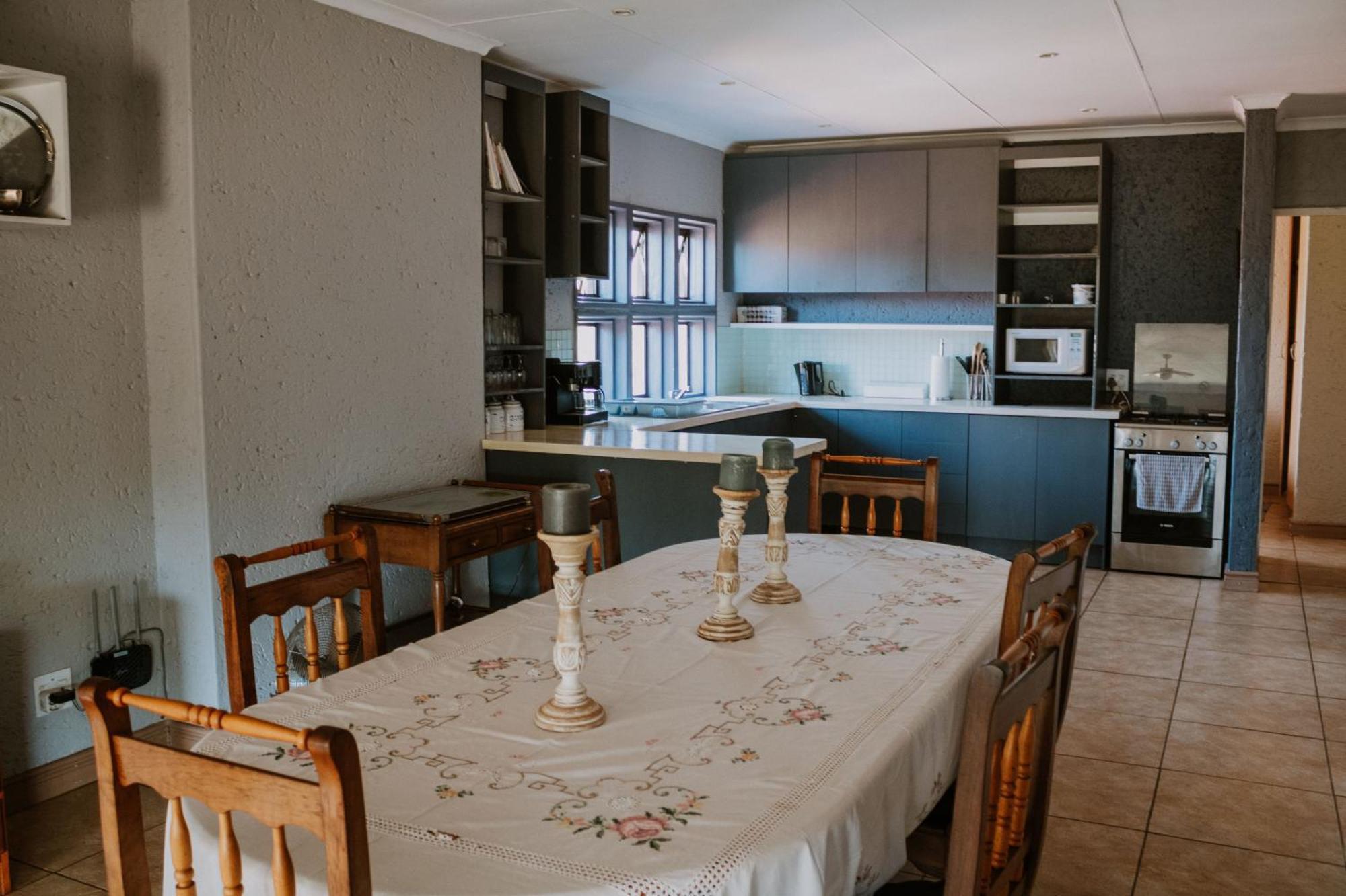 White Linen Guesthouse Tierpoort Ngoại thất bức ảnh