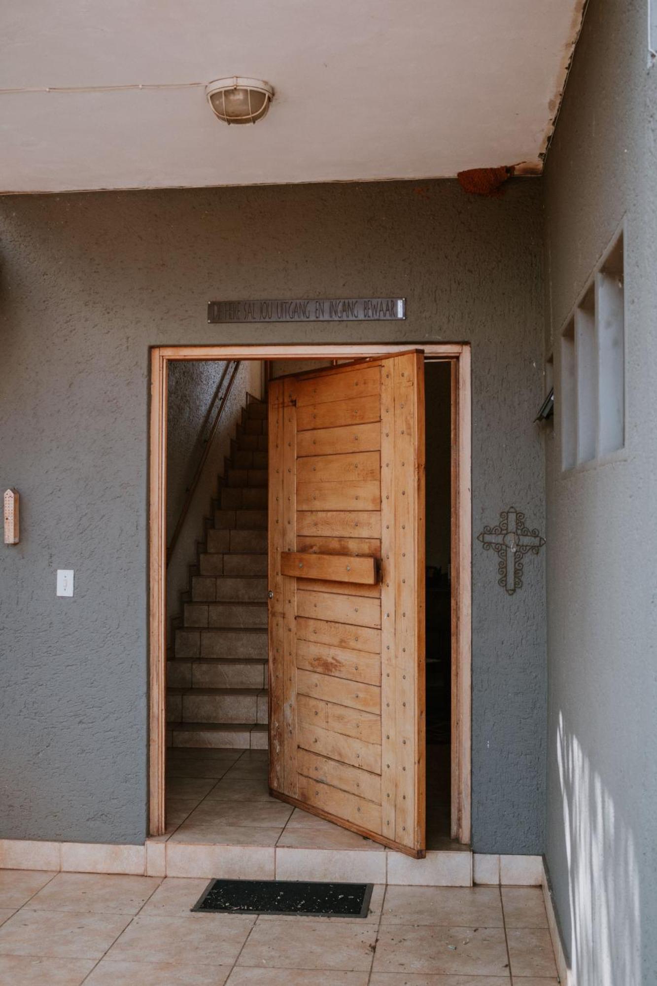 White Linen Guesthouse Tierpoort Ngoại thất bức ảnh